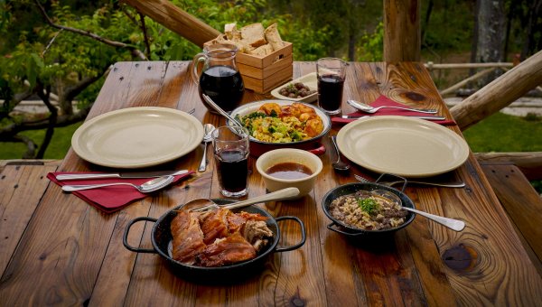 Menu Cabrito Estonado Adega Apalaches